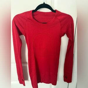 Lululemon Swiftly - Size 2